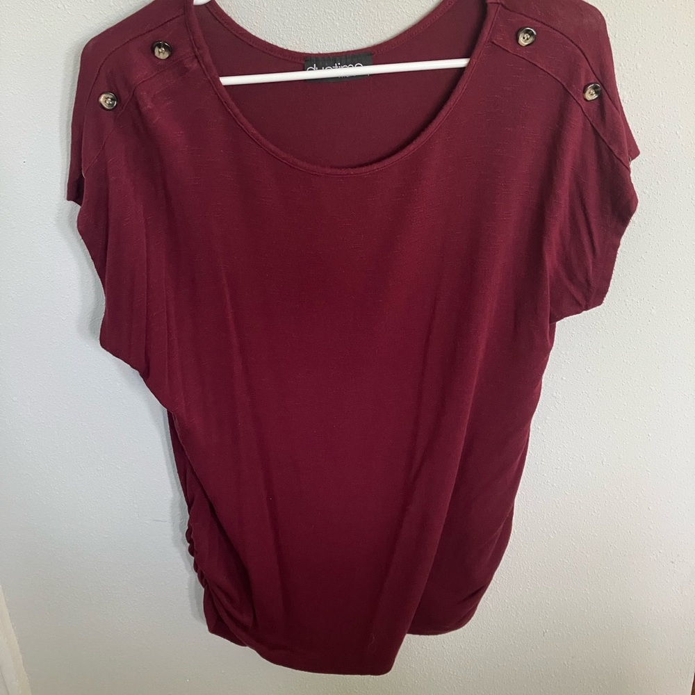 Maroon maternity shirt with buttons